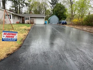 Asphalt driveway installation Massachusetts